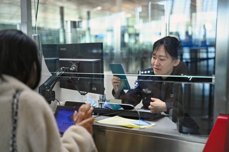 北京出入境服务：便捷高效的国际化桥梁